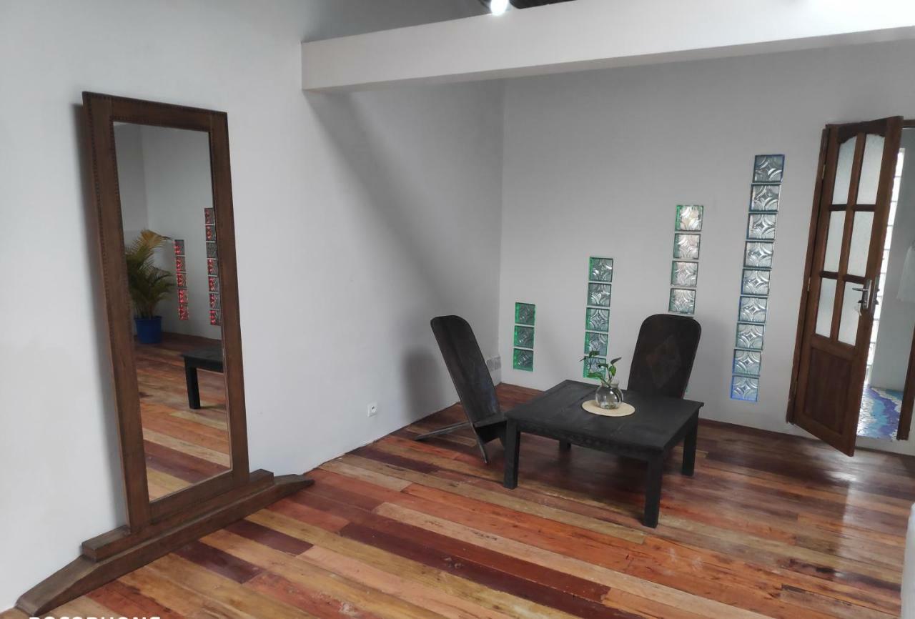 אנטננריבו Bamboo Lodge מראה חיצוני תמונה
